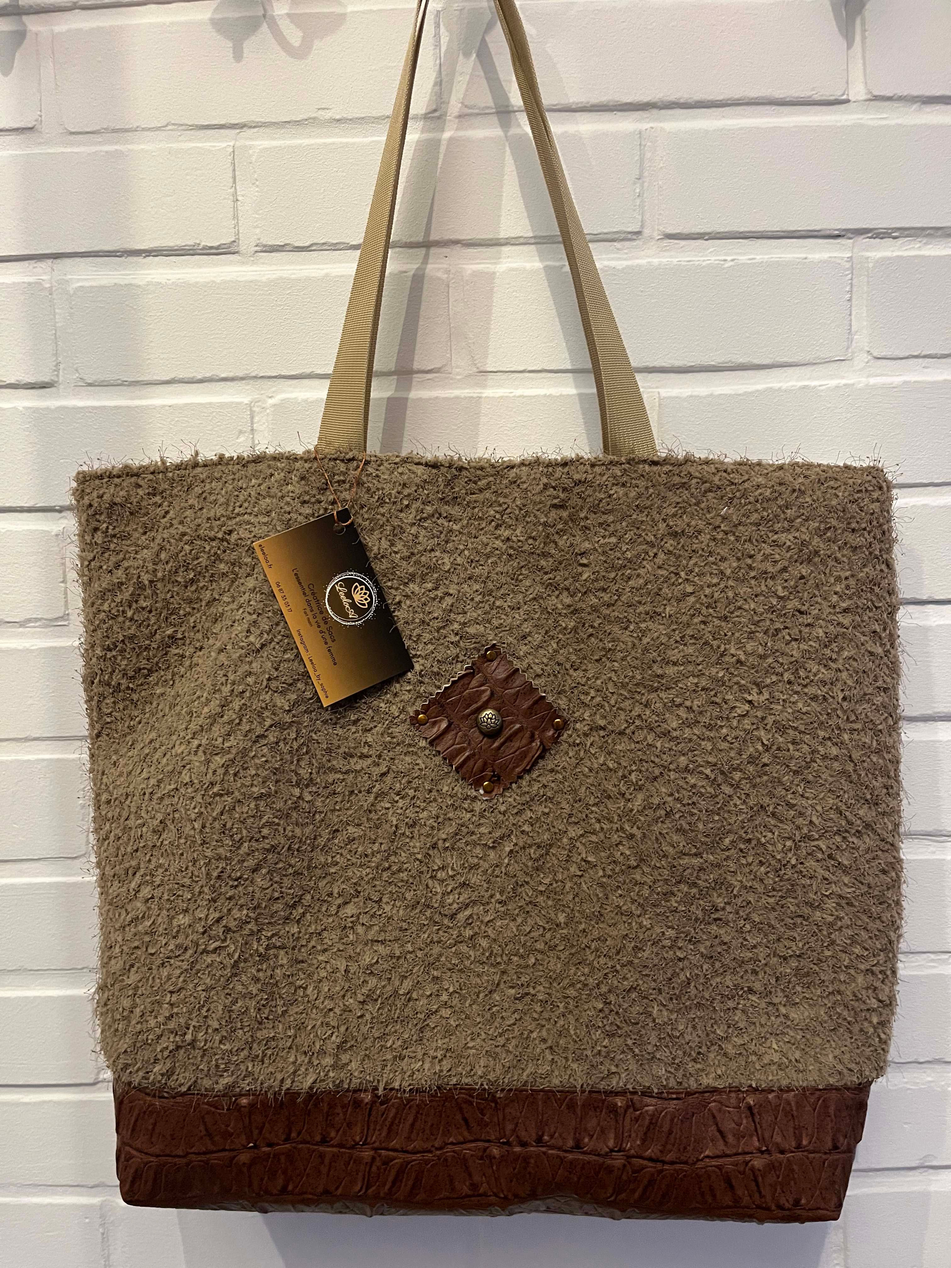TOTE BAG MOUTON TAUPE - LEELOA