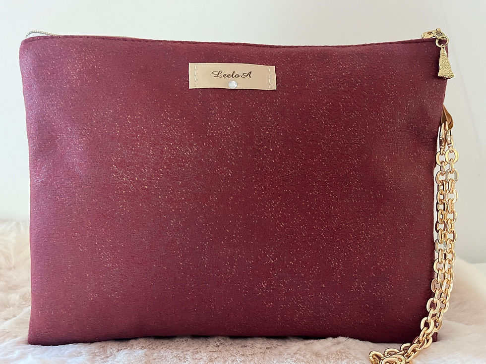 pochette "La Chic" - tissu bordeaux paillettes - vue de dos