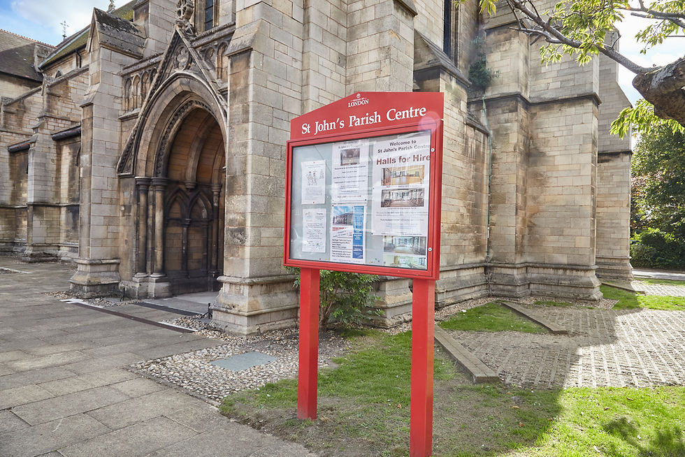 St_Johns_Church_25_09_22_457.jpg