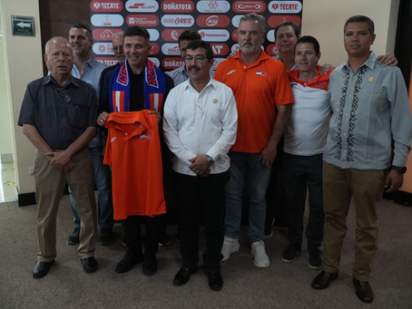 Presentan a Gabriel “El místico” Pereyra como nuevo D. T. del Correcaminos