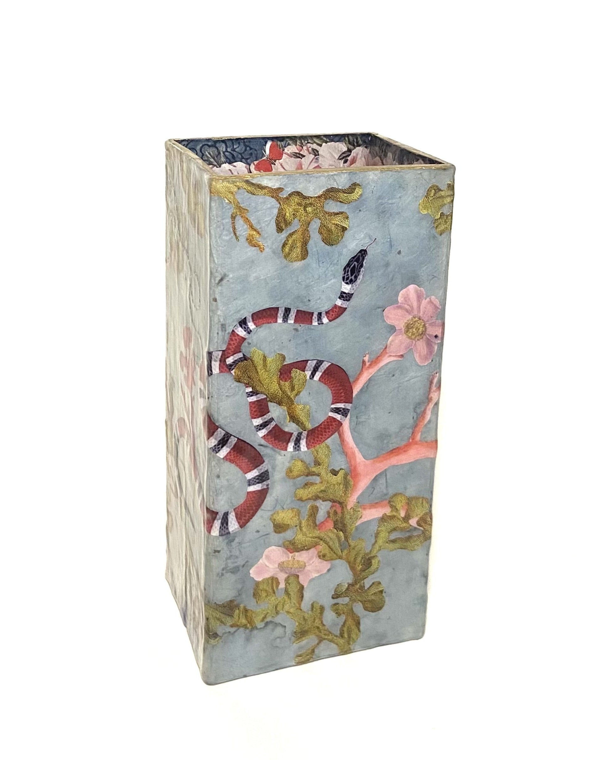 Serpent Coral Paradise