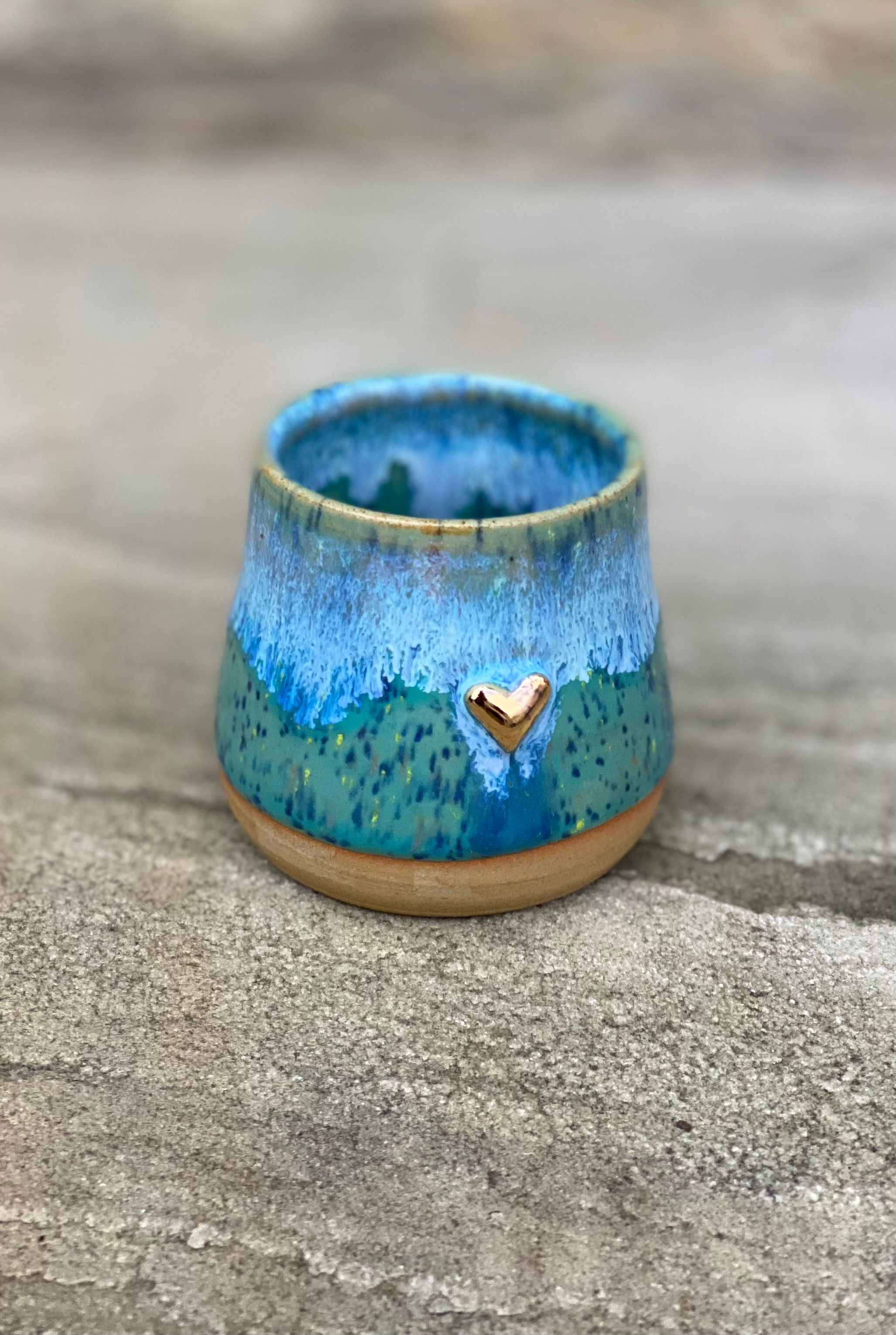 Teal speckle match strike pot