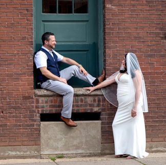 Capturing Love on a Budget: Affordable Micro Wedding Photography in the Charming Town of Stillwater, MN
