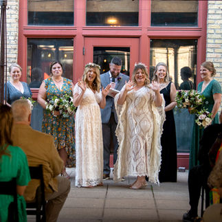 Urban Chic Wedding Vibes at the Dreamy Aster Café in Minneapolis