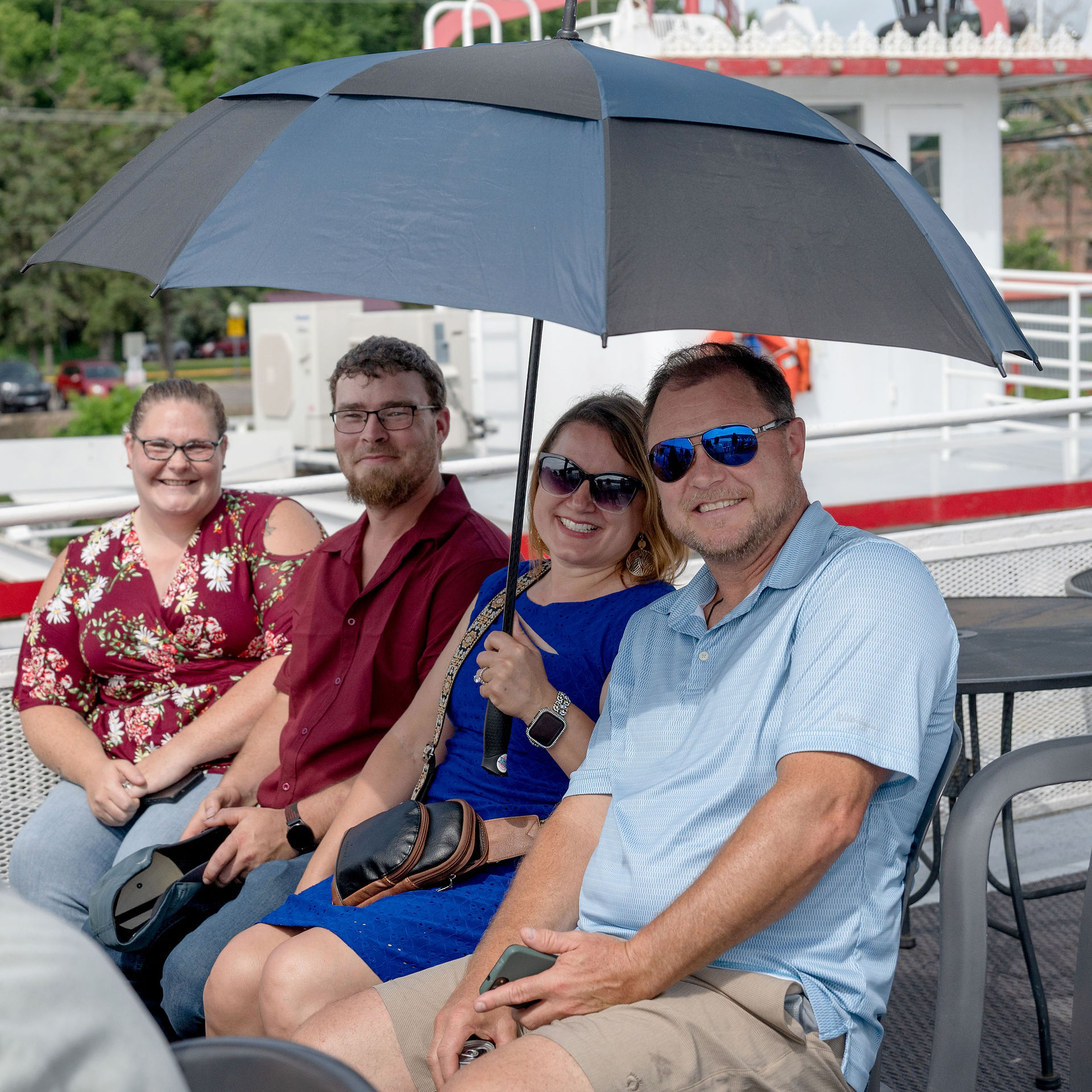 Capturing Love on a Budget: Affordable Micro Wedding Photography in the Charming Town of Stillwater, MN