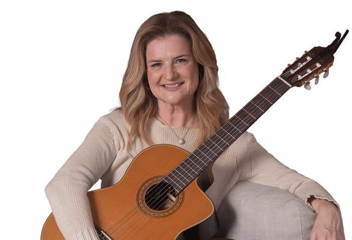 Celina-Home-2-Violao.png
