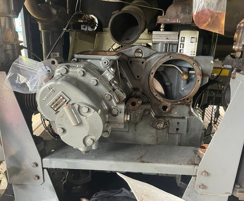 Hình ảnh đại tu máy nén Atlas copco ZT75