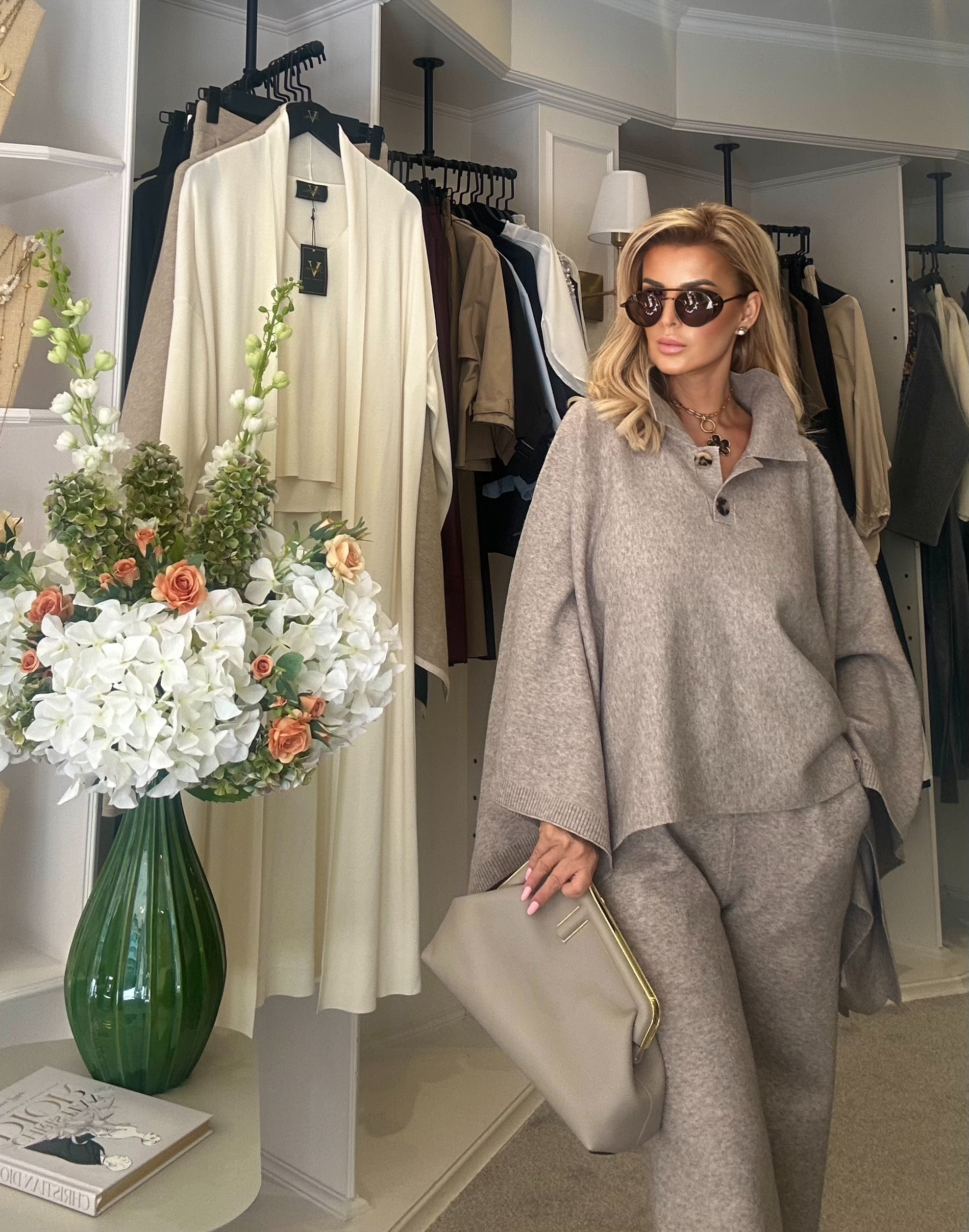 Beige Set Cape With Pants