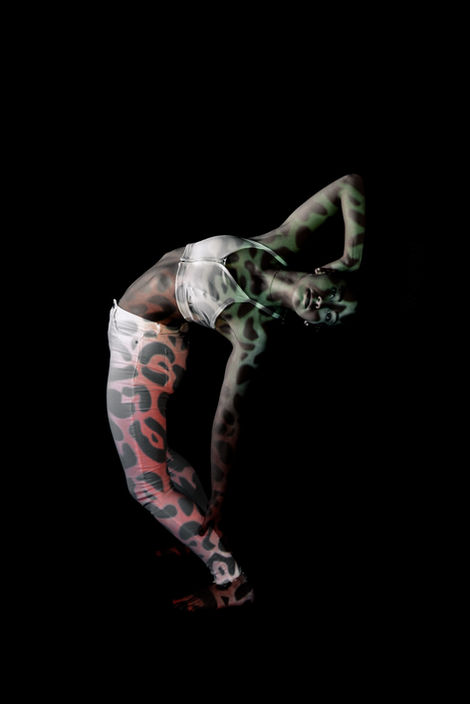 Lorena als Backdrop, colored.