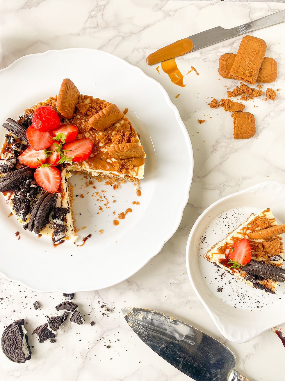 Oreo and Lotus Biscoff Cheesecake