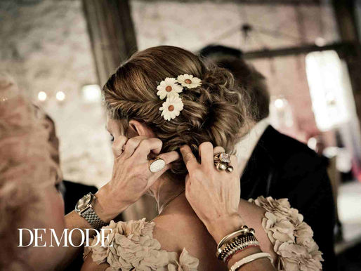 "HOW TO STYLE YOUR HAIR FOR A NIGHT OUT": DE MODE GLOBAL