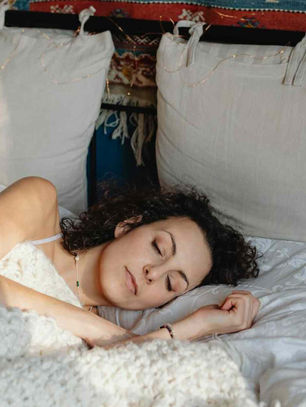 WHY YOU SHOULD BE PAYING ATTENTION TO YOUR SLEEP PATTERNS