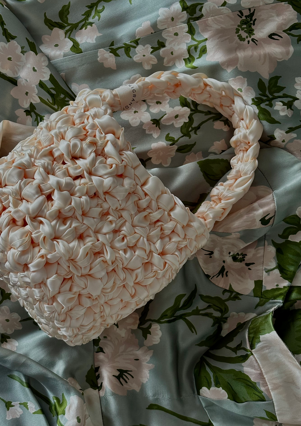 Miniaturbild: AENNI_Laurel