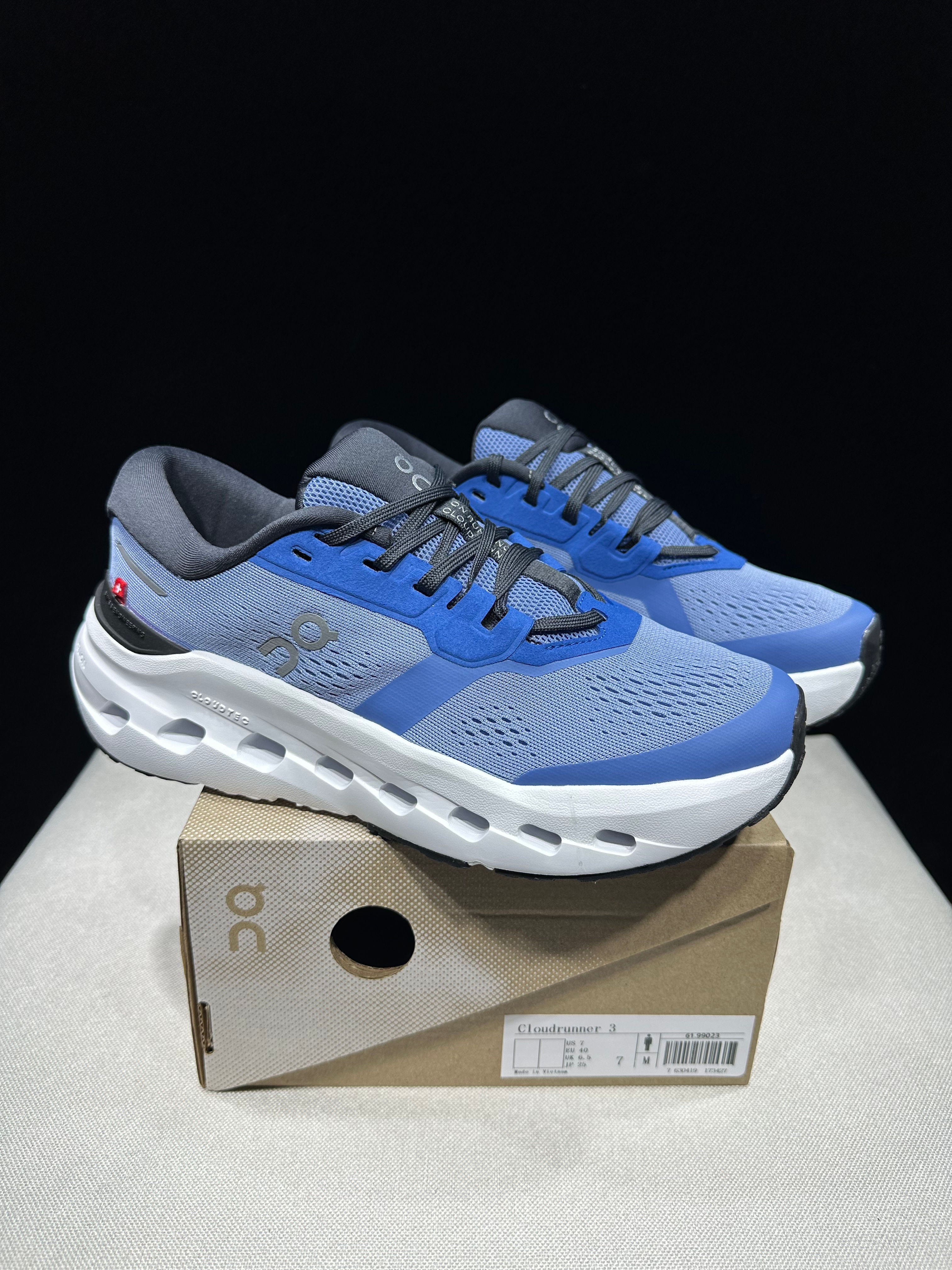 On Cloudrunner 3