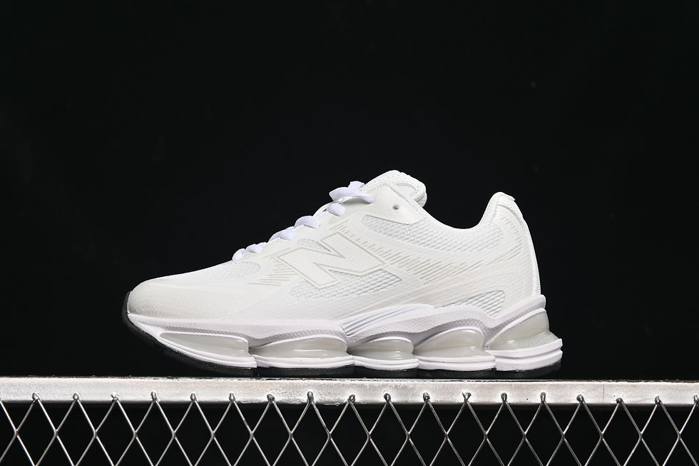 Thumbnail: New Balance Abzorb 2000