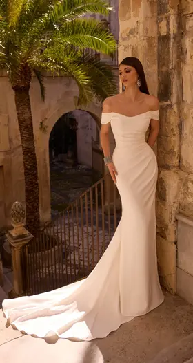 Veni Infantino Bridal | Newcastle | Brides Dream Veni Infantino Bridal | Newcastle | Brides Dream
