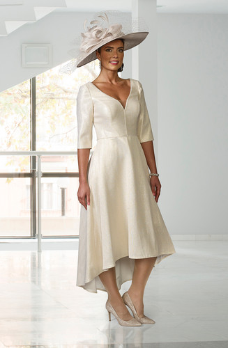Champagne Mother of the Bride Outfit – Veromia VO9186