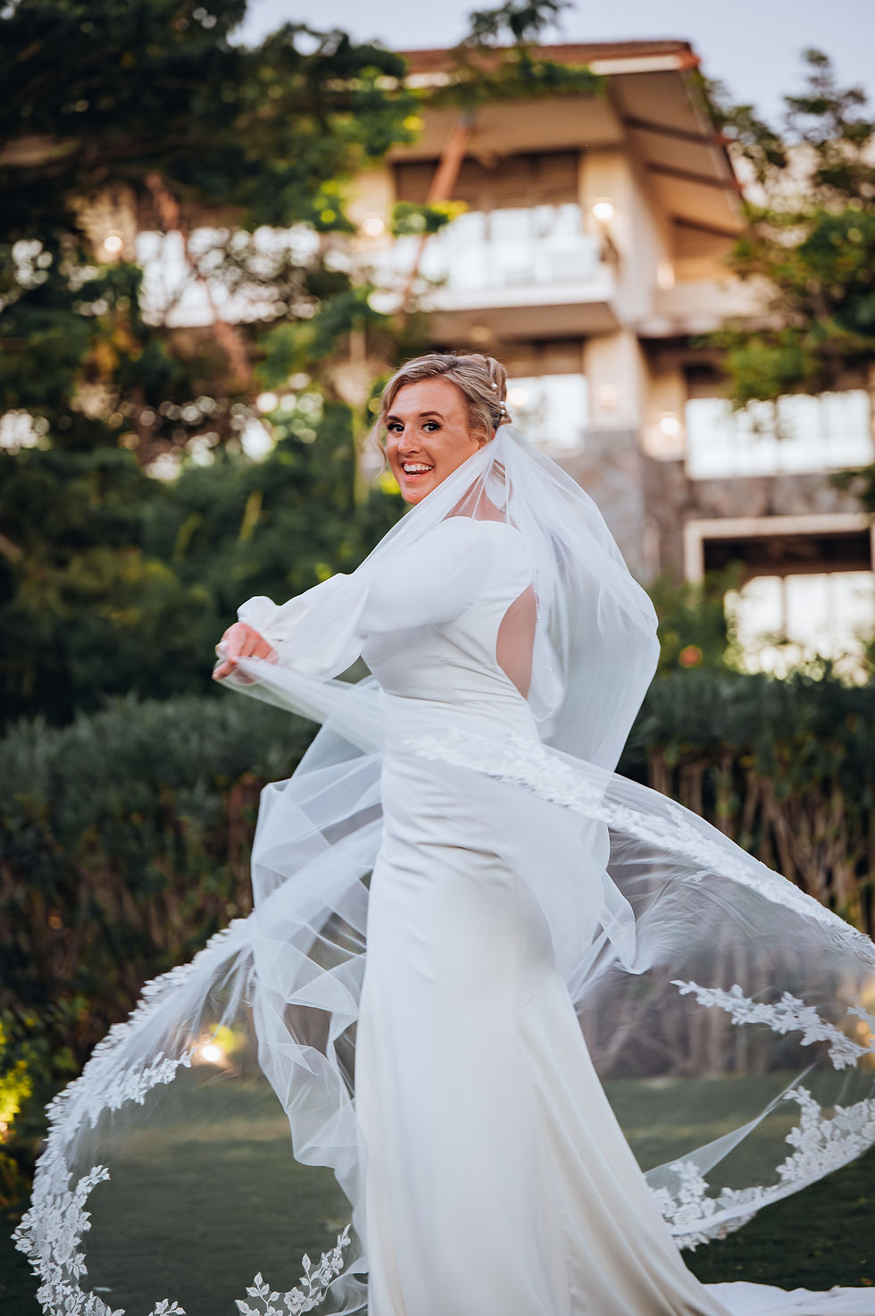 Real Bride Phoebe’s Destination Love Story in Costa Rica