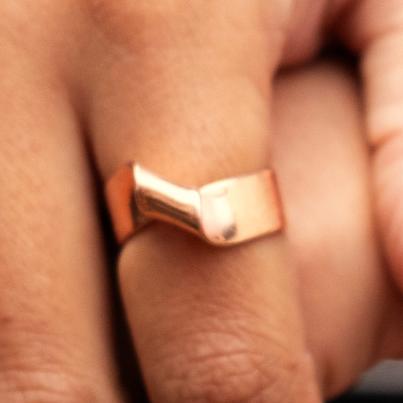 Miniature : Bague ruban Möbius 2 en cuivre - Medium