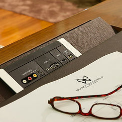 Ambiente luxuoso de um apartamento decorado pelo Atelier Susana Camelo no famoso Salão Maison Et Object em Paris França em 2010