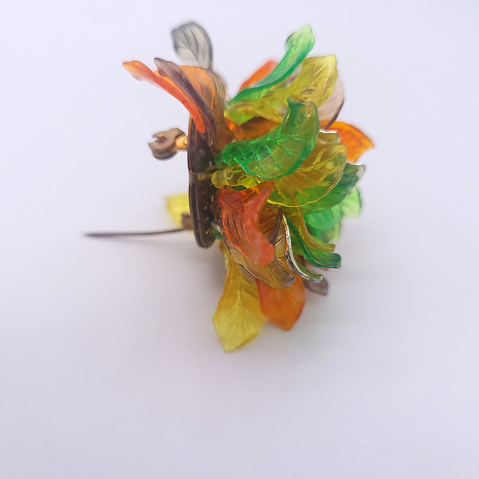 Thumbnail: Vintage Autumn Leaves Brooch