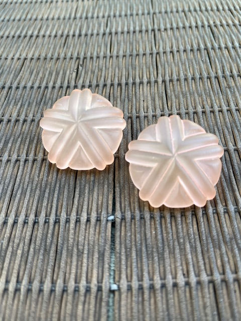 Thumbnail: Retro Acrylic Sand Dollar Earrings - Light Peach