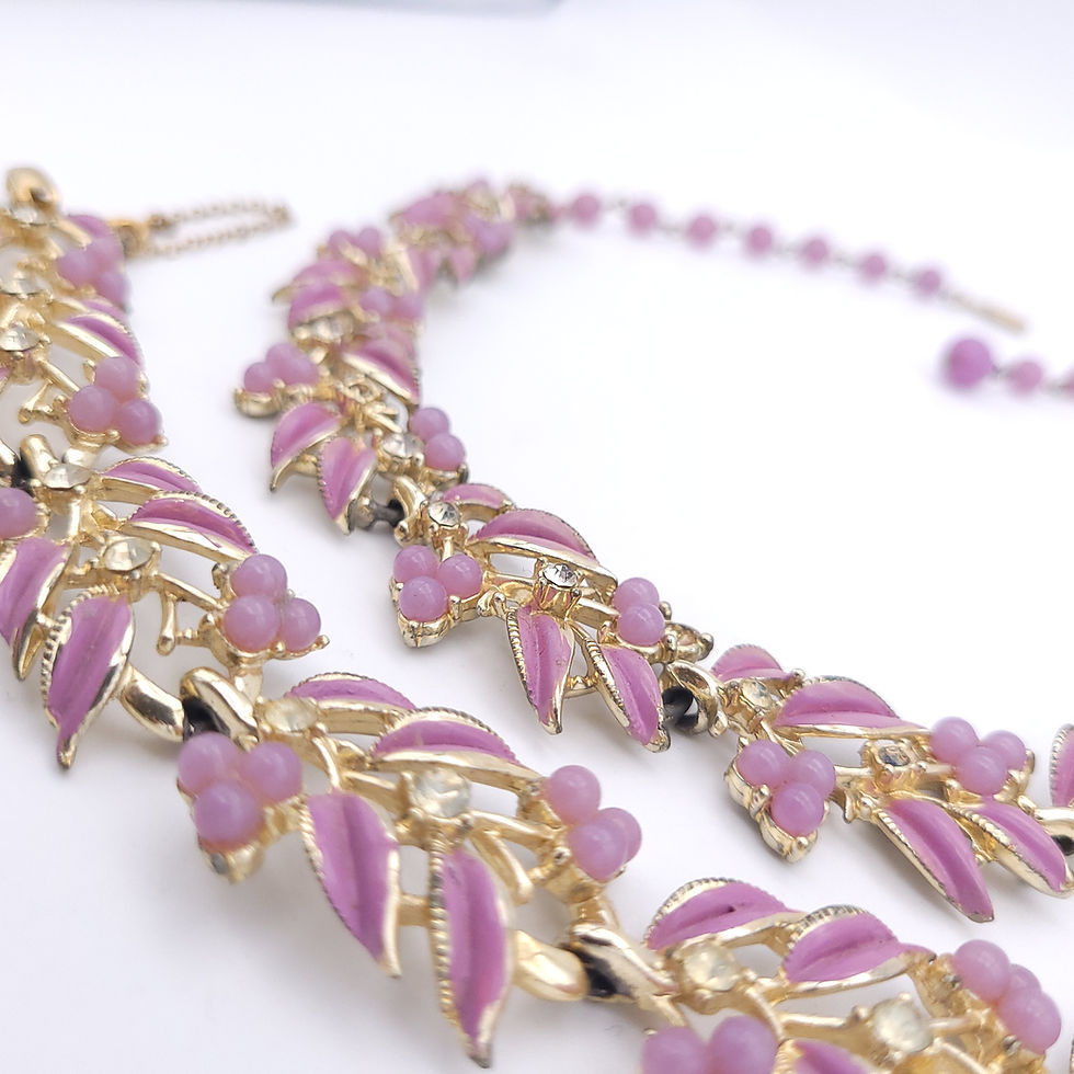 Thumbnail: Coro Neckalce