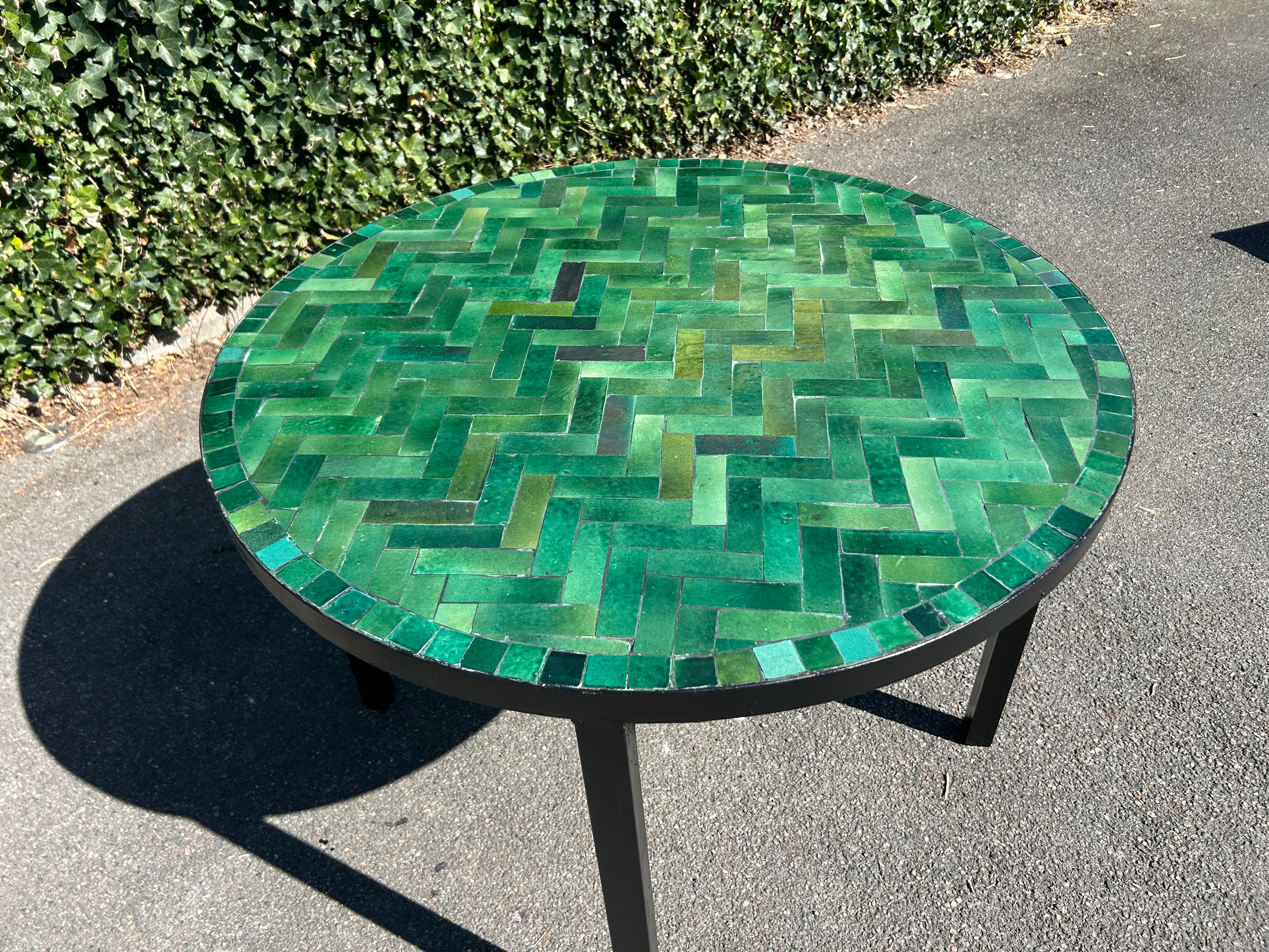 Table en zellige ronde diamètre 1 m