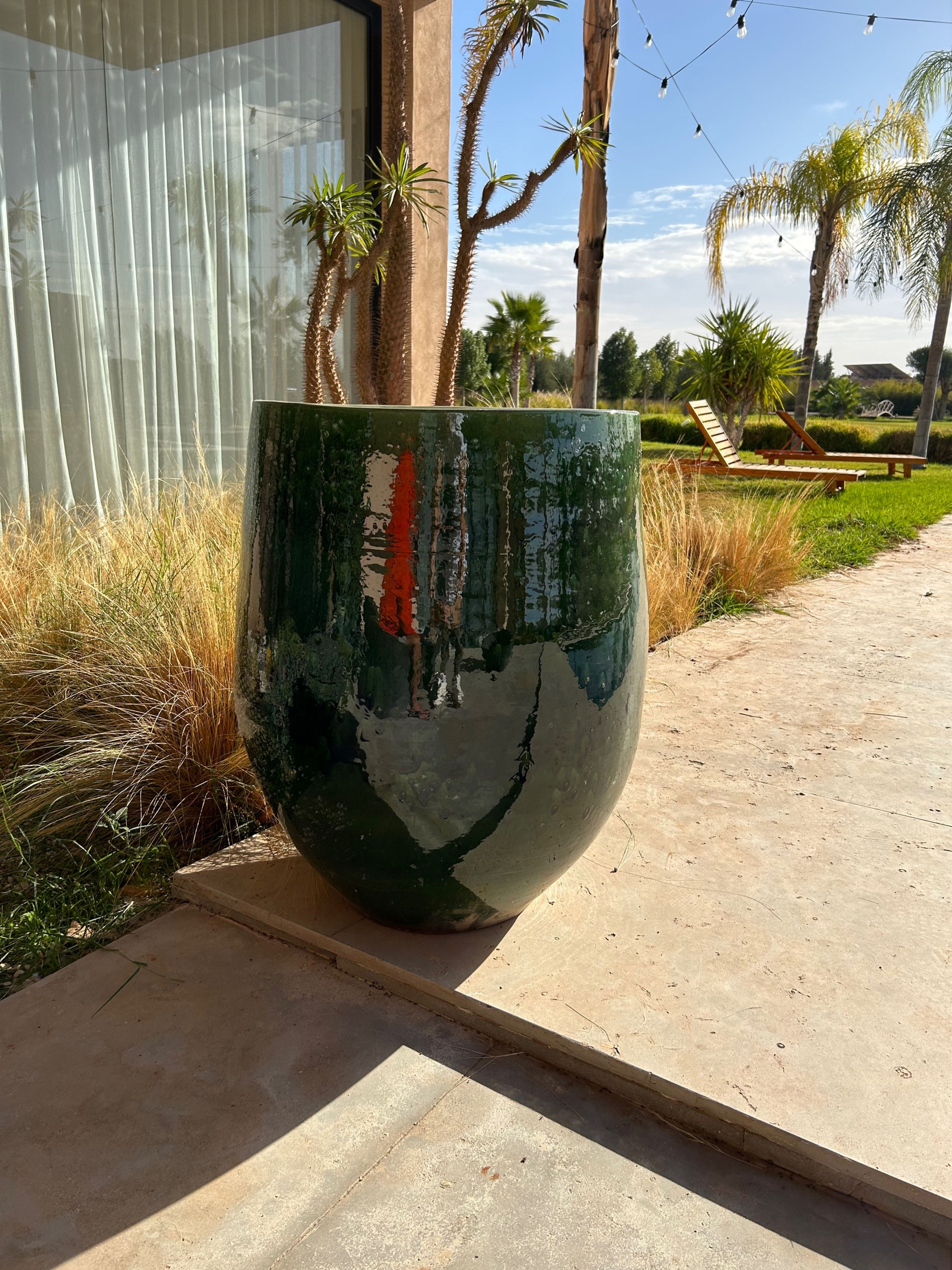 Jarre en terre cuite revêtue d’émail vert Tamegrout