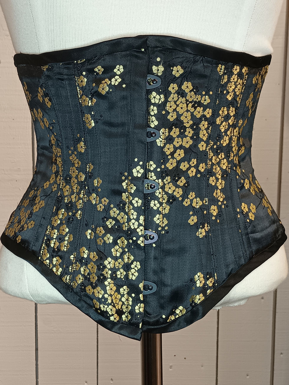 Miniatura: serre-taille corset en soie noir et fleurs or