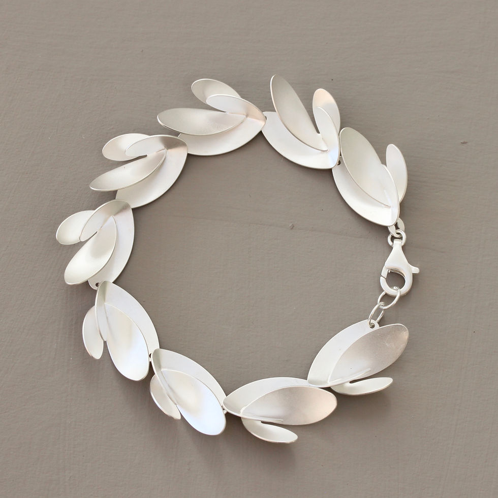 Botanical Bracelet 5 -PETAL