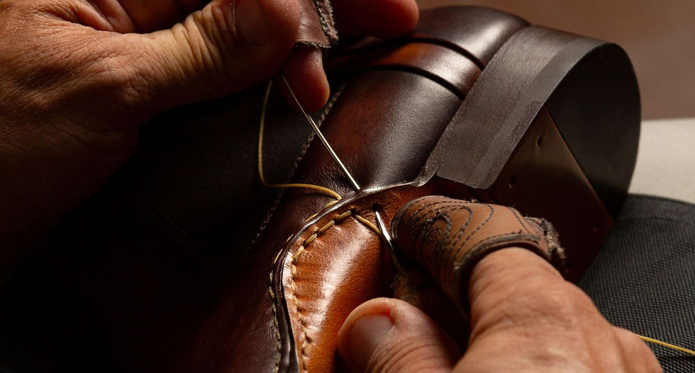 Magnanni footwear available through Threads West Apparel.