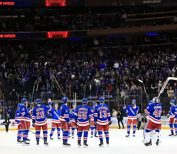 2022-04-30T020934Z_1843343785_MT1USATODAY18176555_RTRMADP_3_NHL-WASHINGTON-CAPITALS-AT-NEW