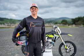 Jonny Walker signs with Triumph Racing