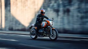 BMW Unveils R 90 S Inspired R 12 S