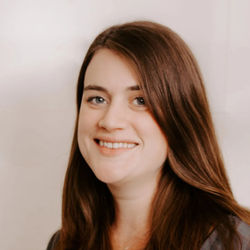 Christine (reception & veterinary assistant)