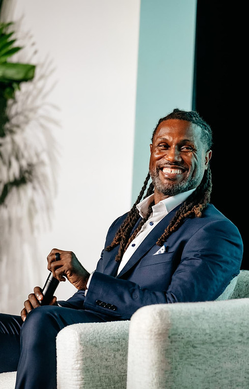 dr-jones-onstage-seated.jpg