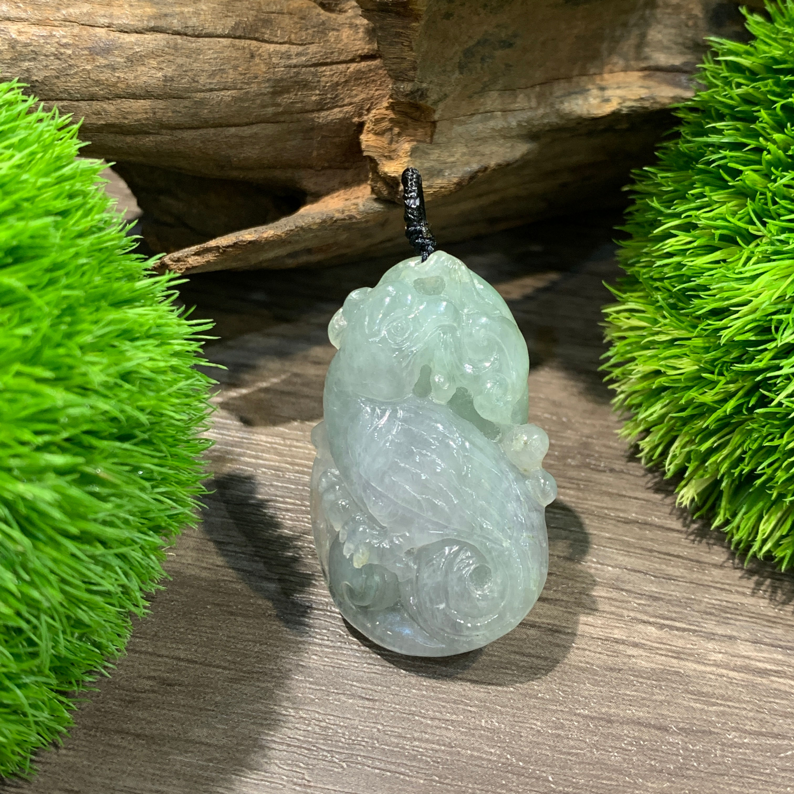 A玉 - 冰種椿帶彩鷹靈芝 (AN-8659)