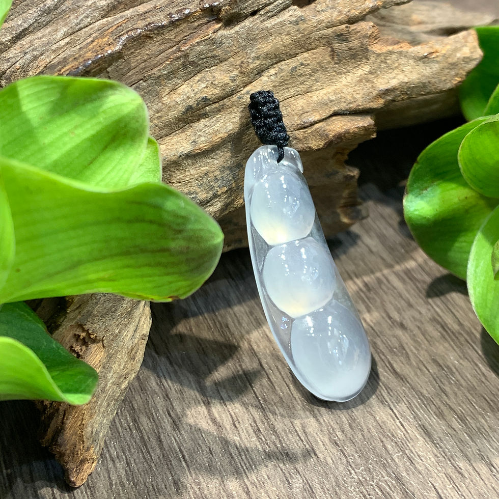 縮圖：A玉 - 玻璃種富貴豆 (FU-11552) [奉送香港翡翠鑑証書: SC 93008]