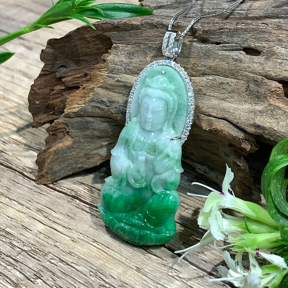 縮圖：A玉 - 18K白鑽石飄綠花觀音吊墜 [奉送香港翡翠鑑証書: SC 101019]