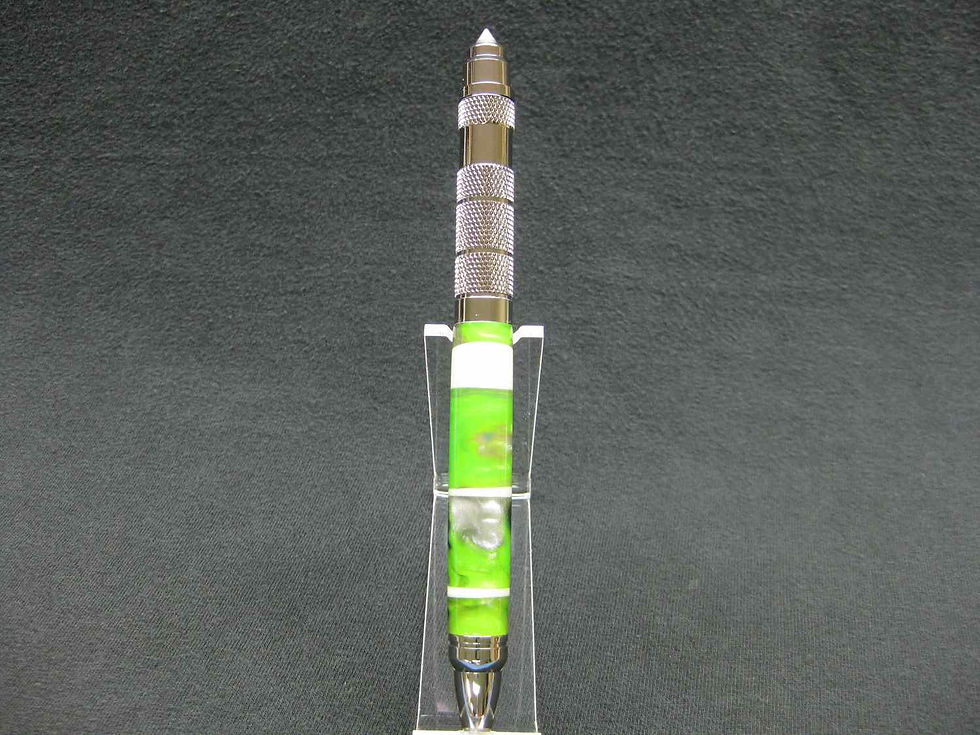 Thumbnail: Tactical Twist Pen