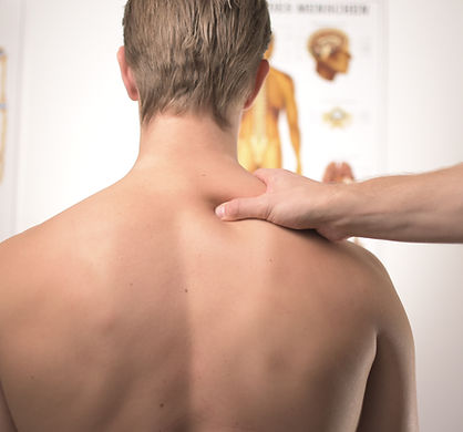 Massagem nas costas
