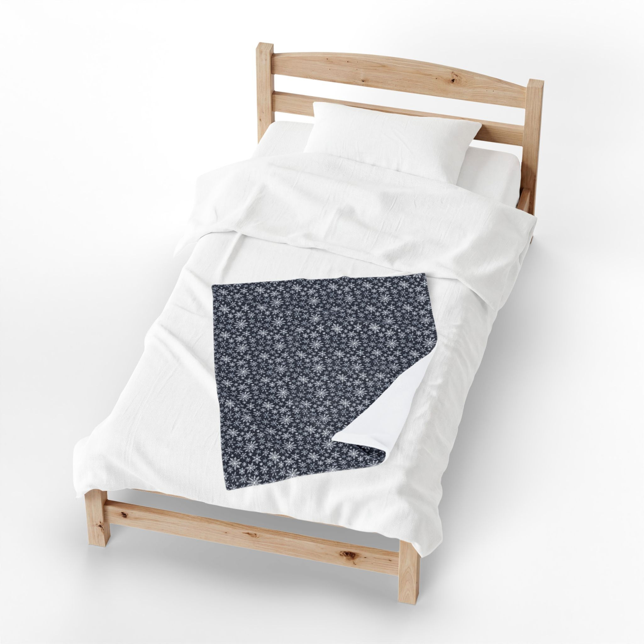 Navy Snowflake Pattern Velveteen Plush Blanket | Winter Holiday Throw