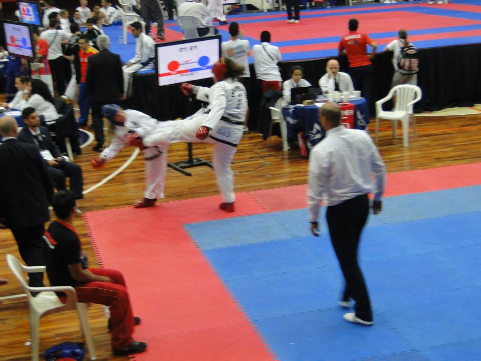 Combate Emilce Defrance