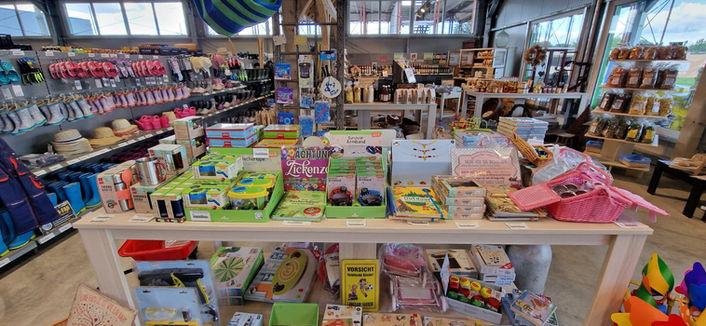 Spielzeug und Geschenkartikel im Görlitzer Landmarkt