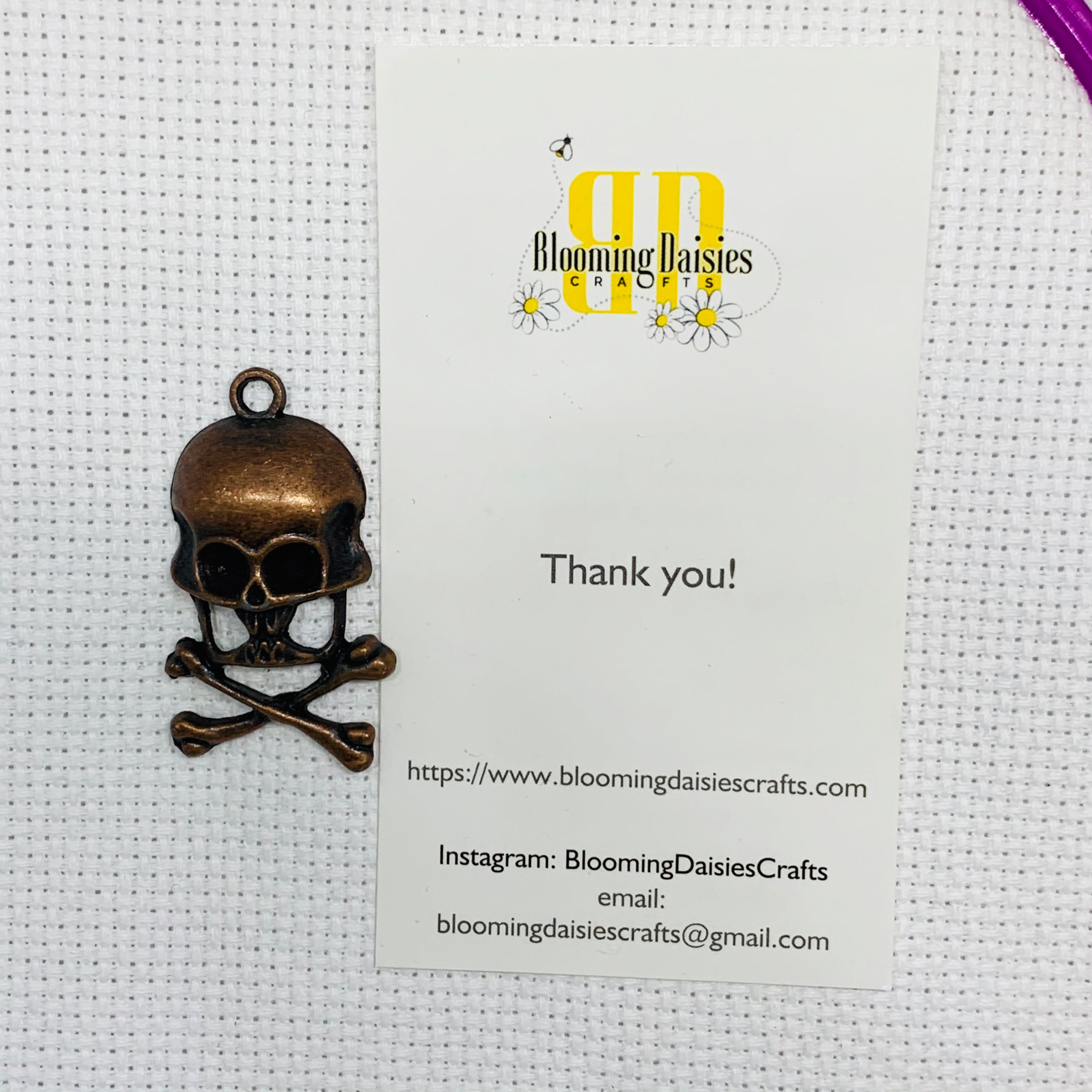 Bronze Enamel Skeleton Skull Magnetic Needle Minder for Cross Stitch, Needlecraft