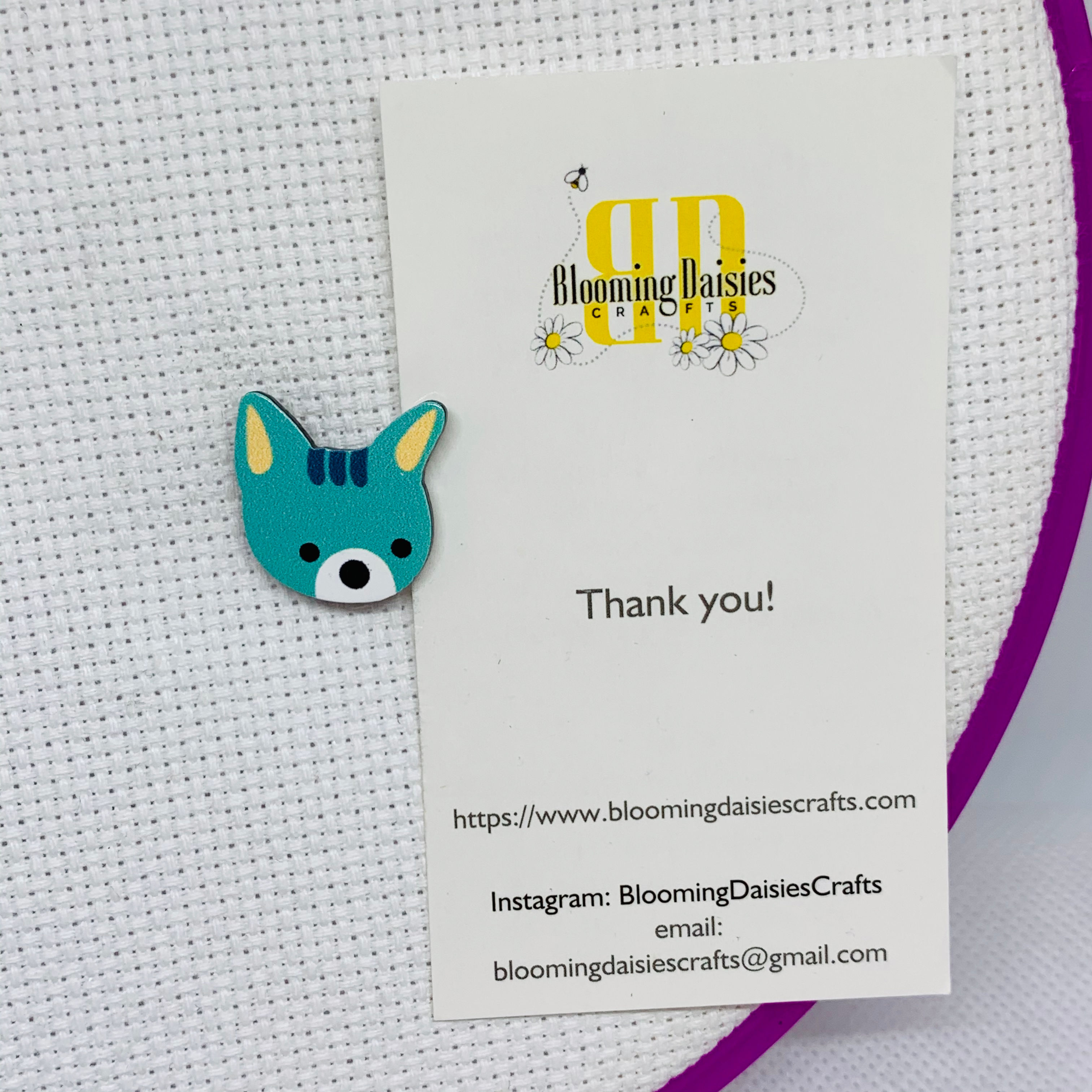 Dog Face Needle Minder