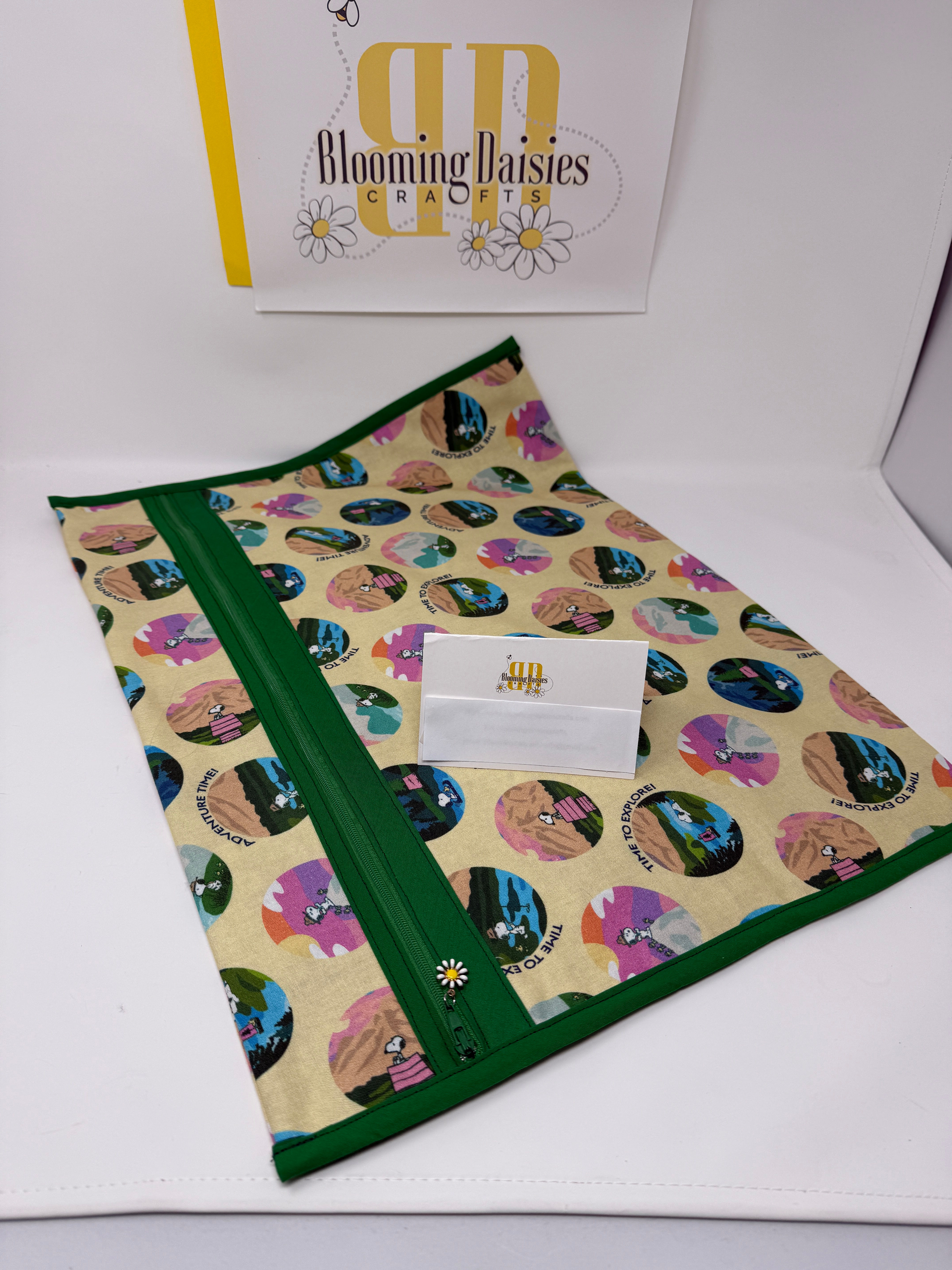 Q-Snap Project Bags - Snoopy/Woodstock Adventures 8x8, 11x11 or 11x17 / Cross st