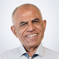 Dr. Qawyean Yusef Abubakar endokrinológus, diabetológus és belgyógyász szakorvos