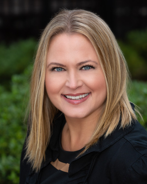 Outdoor head shot